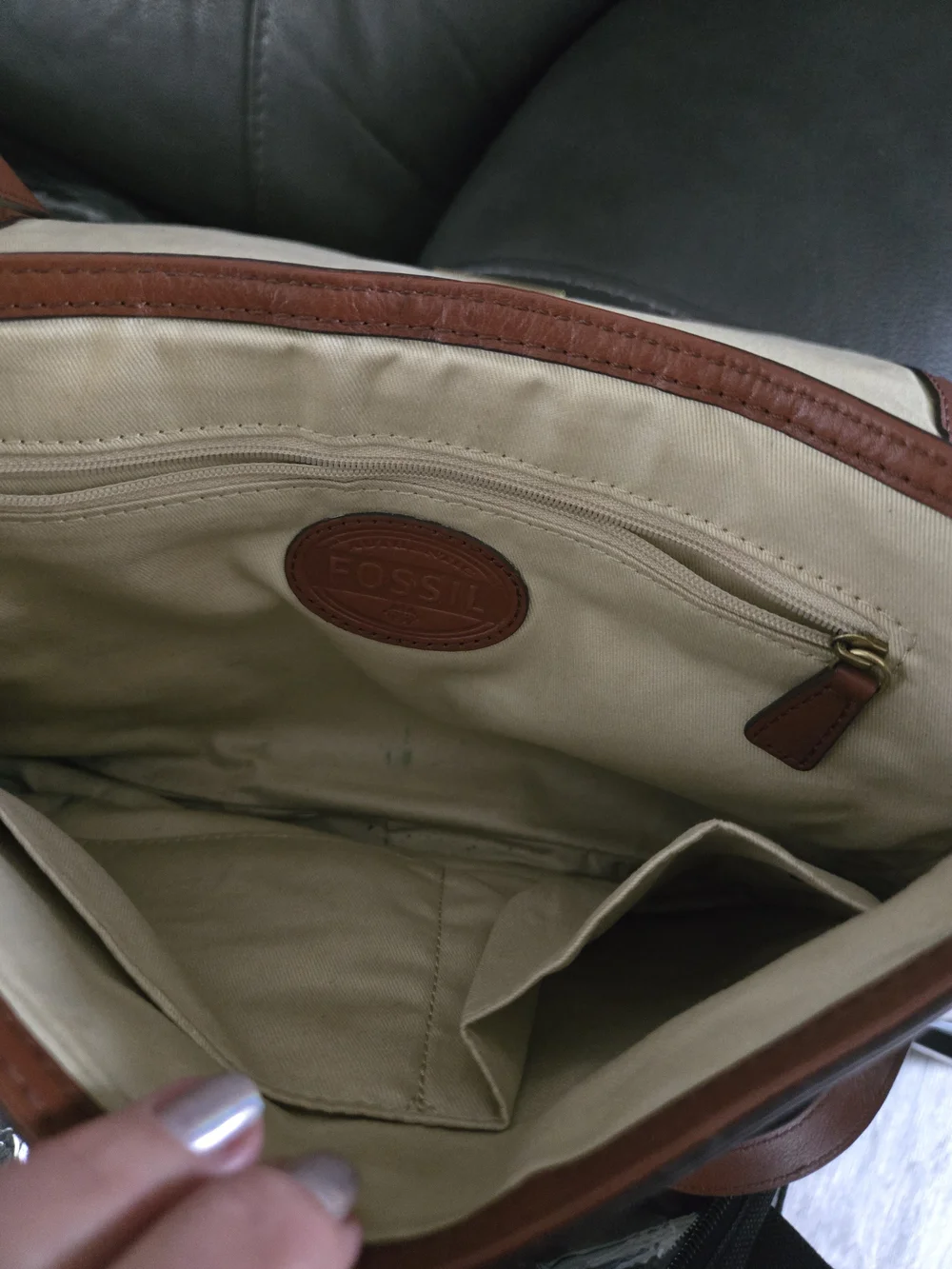 Vintage Fossil Brown Leather Messenger Purse with Gold Hardware,